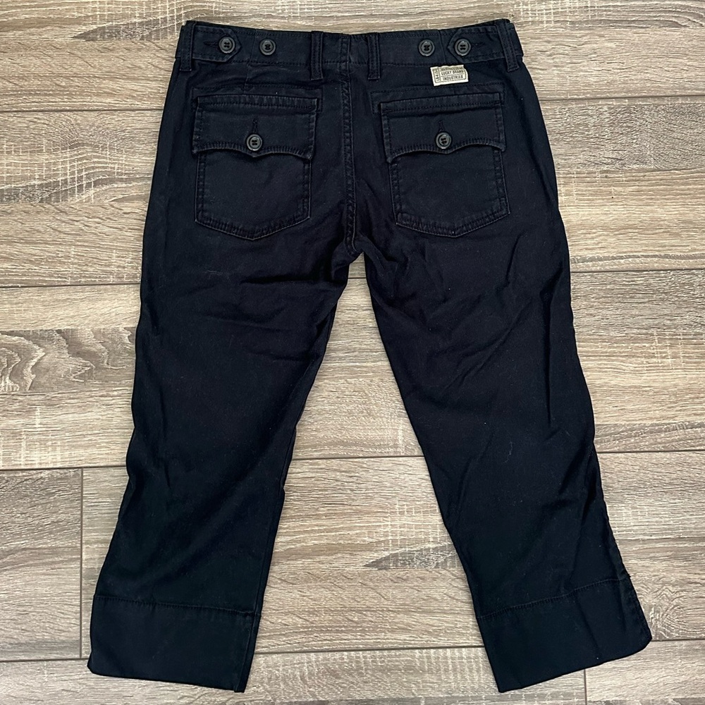 lucky brand low rise capris